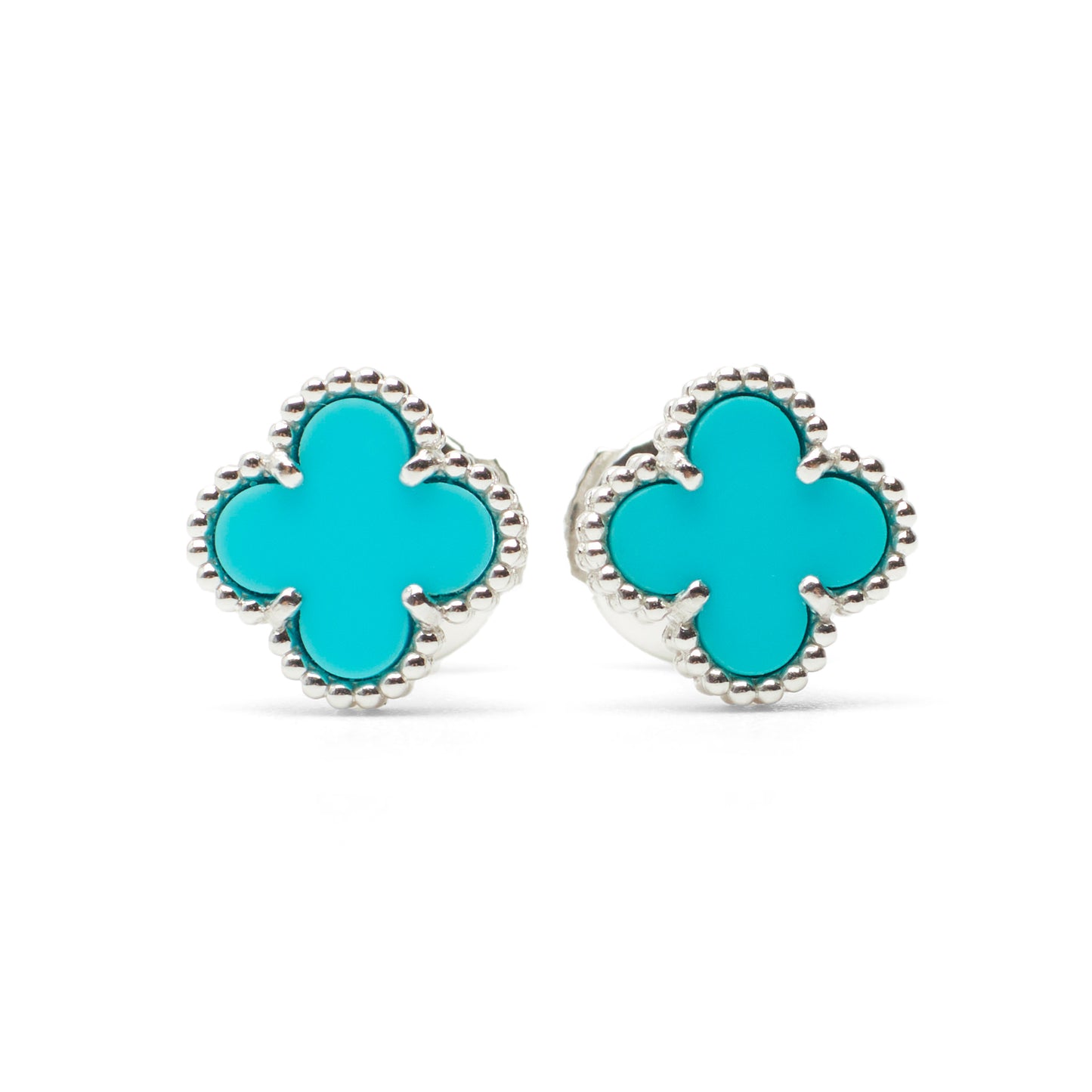 Boucles d’oreilles Van Cleef & Arpels Sweet Alhambra turquoise en or blanc