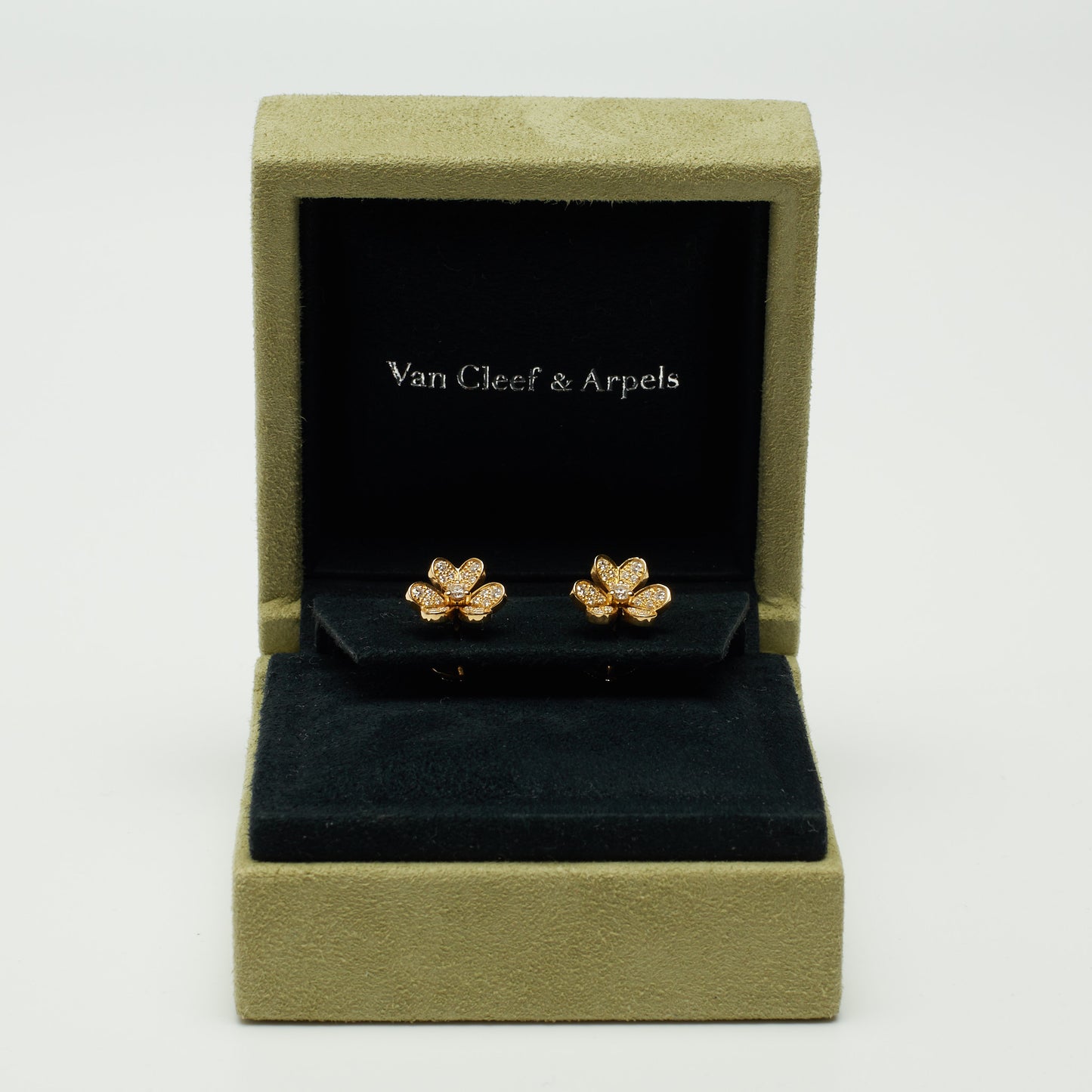 Boucles d’oreilles Van Cleef & Arpels Frivole en or jaune et diamants